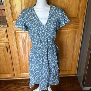 J Crew V Neck Dress, Size XS